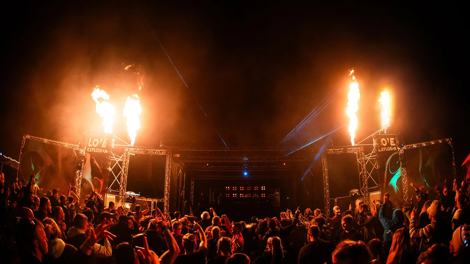 Techno Stage auf der Love Explosion Techno Stage auf der Love Explosion